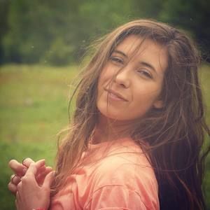 Meet your Posher, Julianna